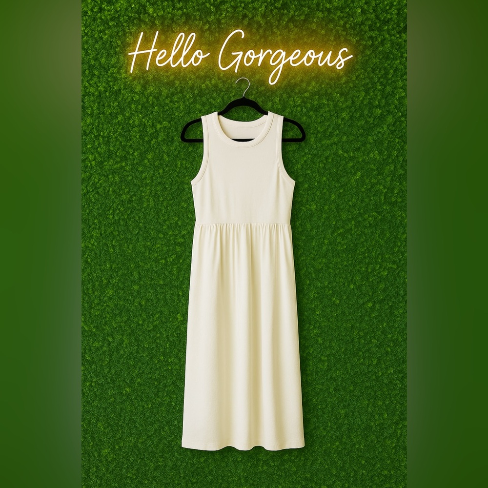 Stylish White Sleeveless Dress